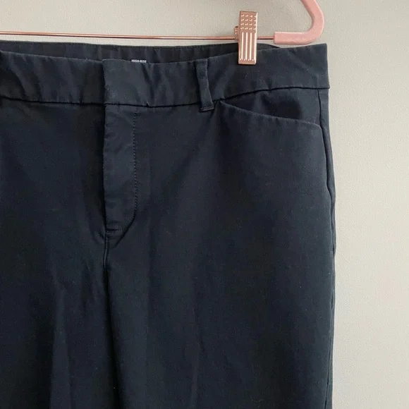 Old Navy Black High Rise Pixie Skinny Full Length Pants - Picture 3 of 5